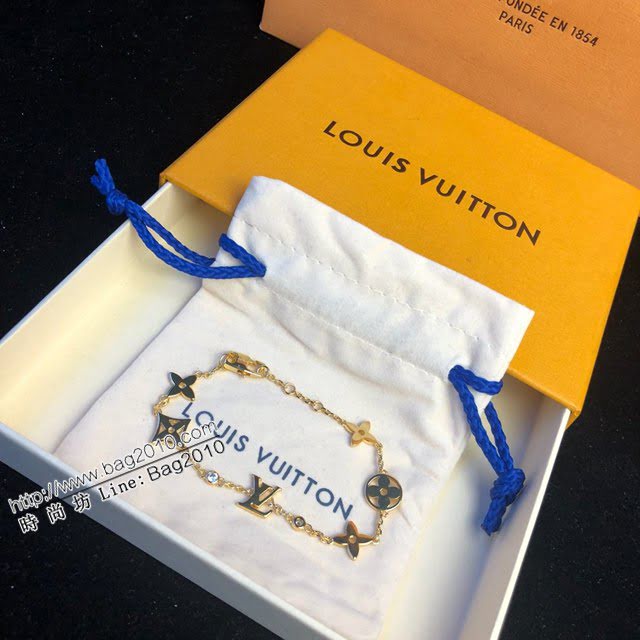 Louis Vuitton新款飾品 路易威登間色手鏈 LV四葉草老花吊墜金色手鏈  zglv2079